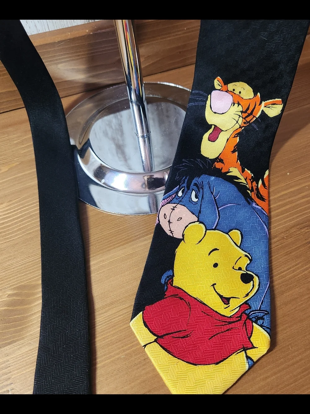 Official Disney Winnie-the-Pooh & Friends Necktie Tigger Eeyore 100% Silk Black